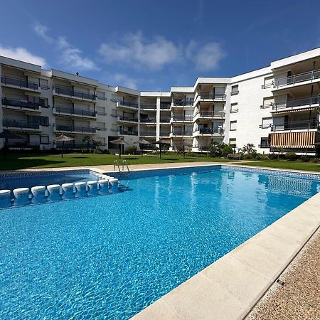 Apartamento Completo Frente Al Mar Creixell Bagian luar foto